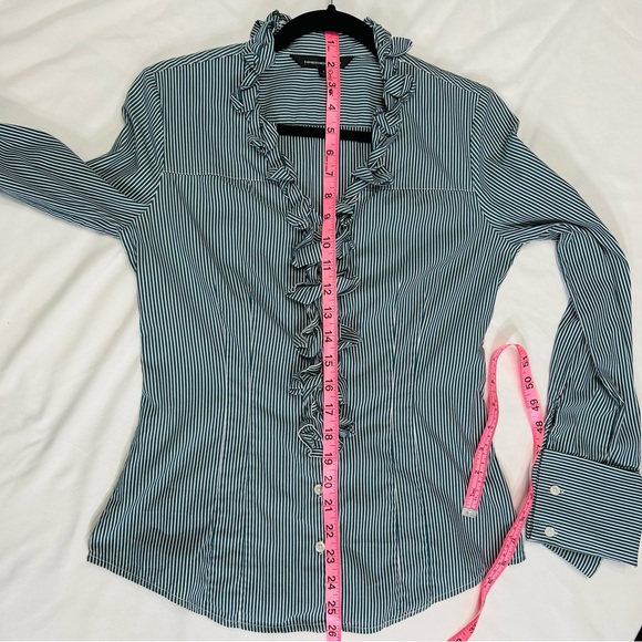 Express Design Studio Pinstripe Ruffle Collar Button Career Peasant Blouse Sz S - Picture 11 of 12